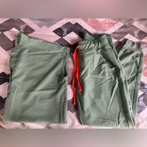 figs scrub set top & bottom xs